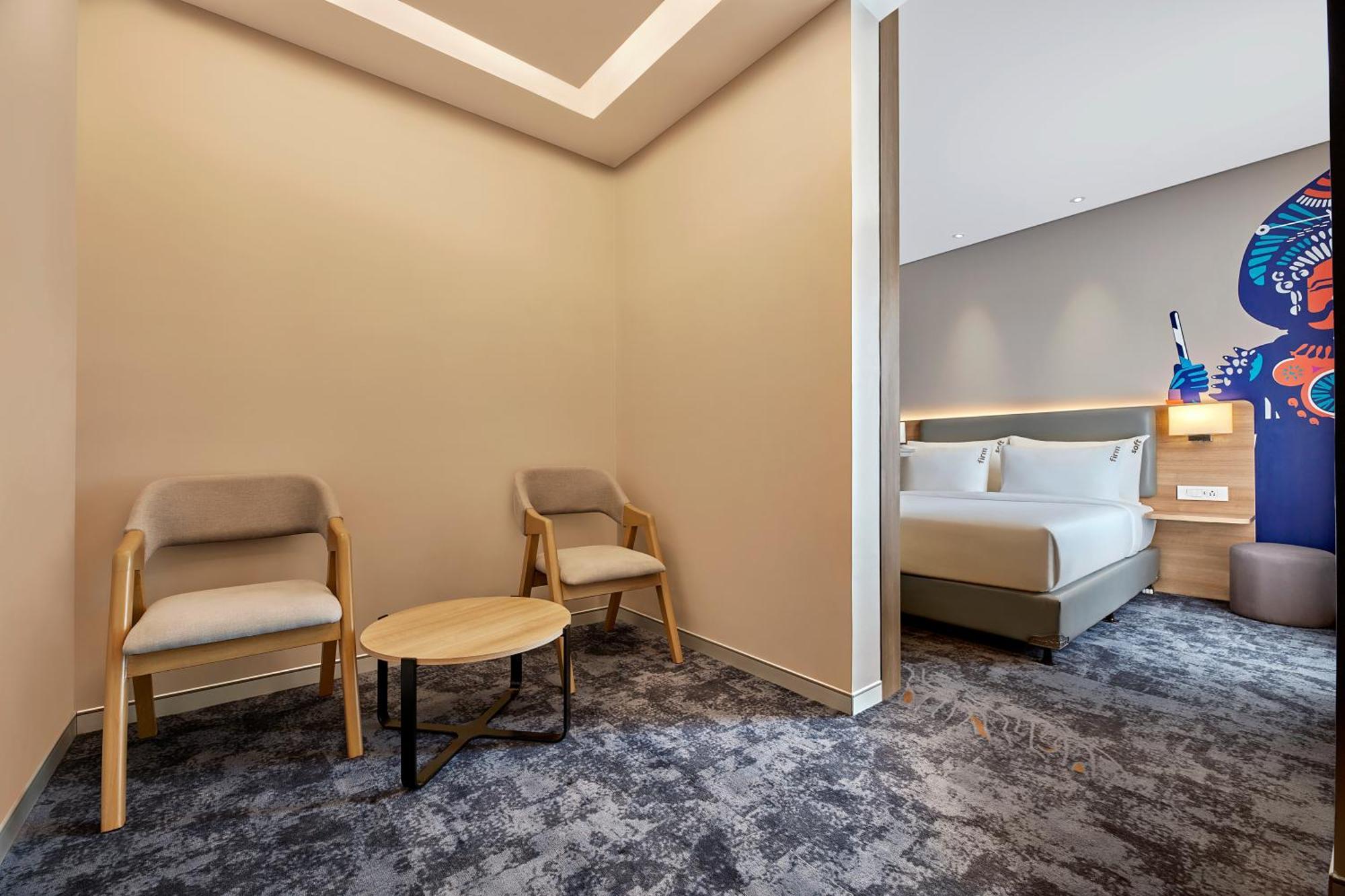 Holiday Inn Express Bengaluru Bommasandra By Ihg Kammasandra Eksteriør billede