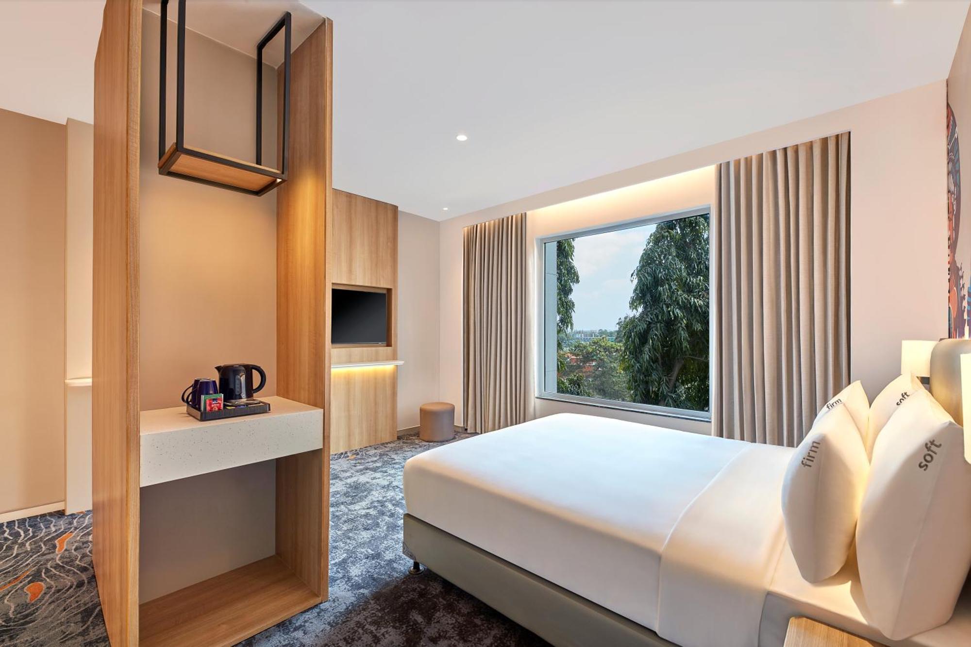 Holiday Inn Express Bengaluru Bommasandra By Ihg Kammasandra Eksteriør billede