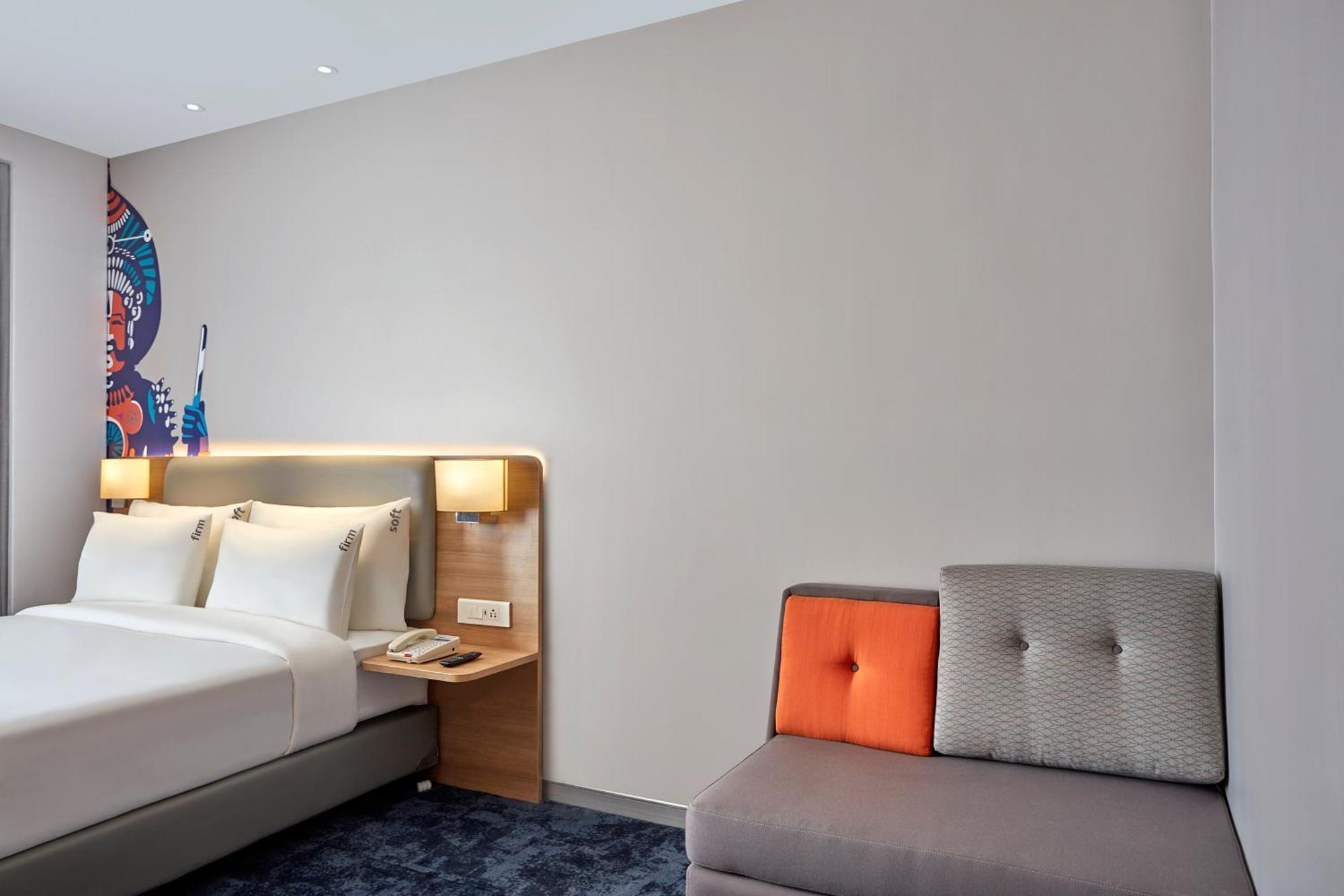 Holiday Inn Express Bengaluru Bommasandra By Ihg Kammasandra Eksteriør billede